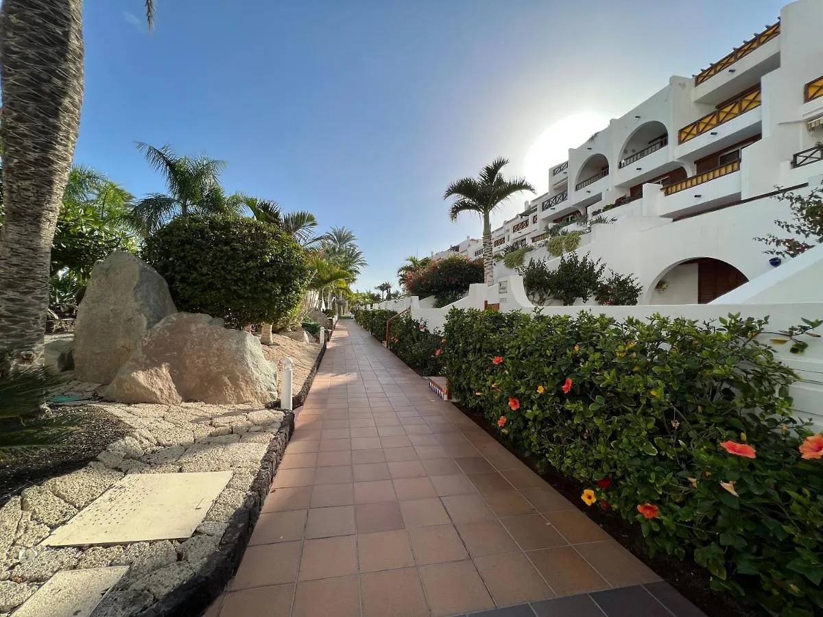 Villas And Apartments In A Popular Complex Playa de las Americas  0*, Playa de las Americas (Tenerife)