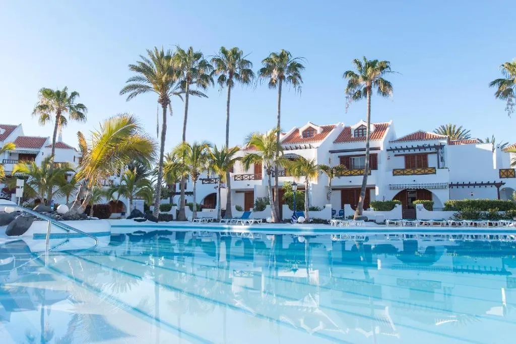 Villas And Apartments In A Popular Complex Playa de las Américas